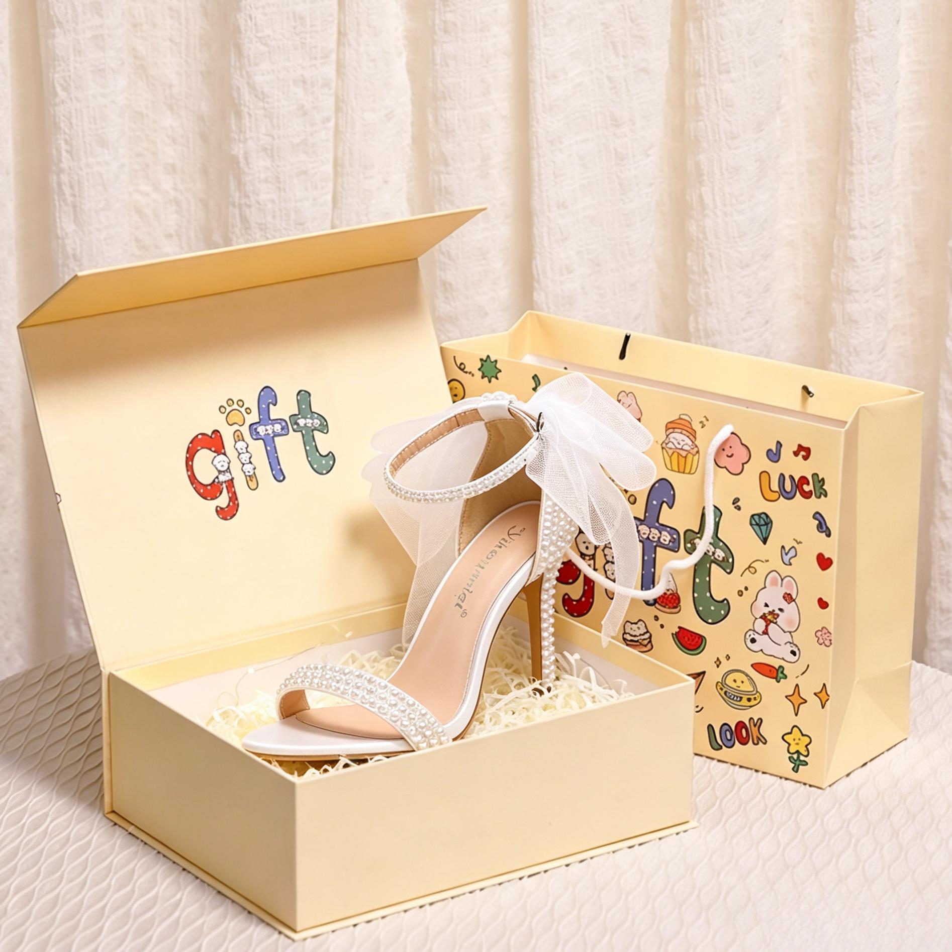 أحذية زفاف بوركورال 2026 الجدي - مراجعة Wedding Packaging وسعره