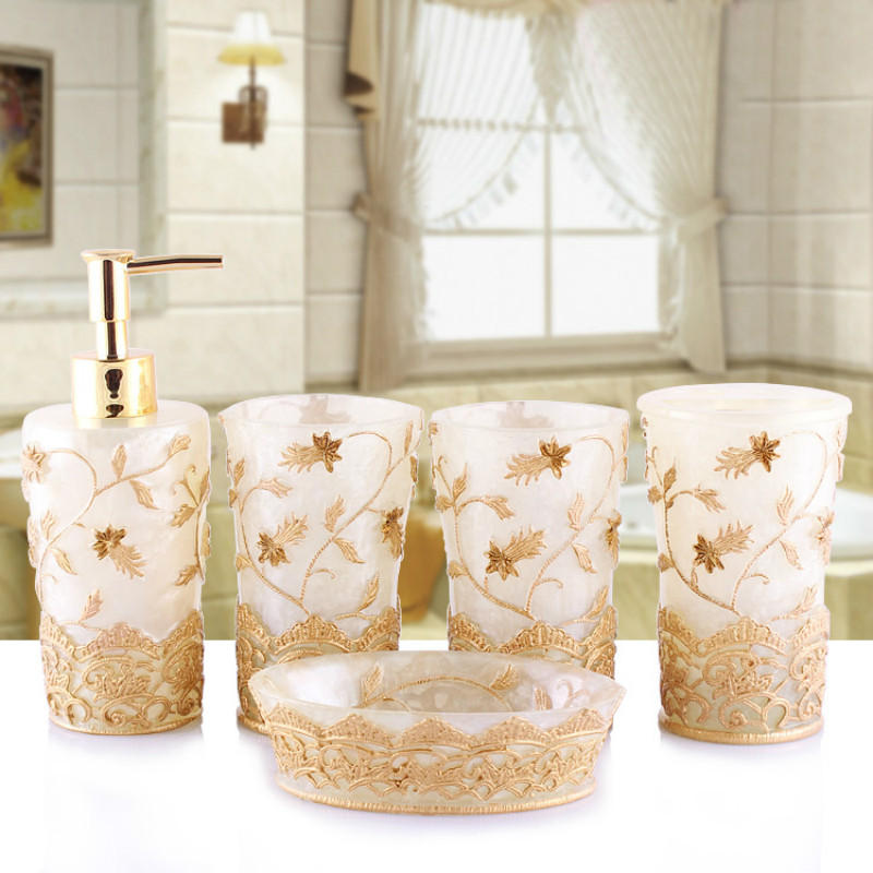 النمط الأوروبي النقش الراتنج ط - مراجعة Wedding Bathroom Supply Kit وسعره